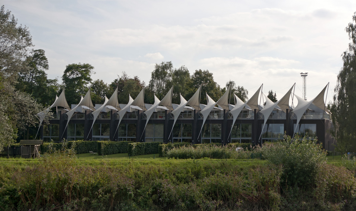 314-20120919-c669bd.jpg